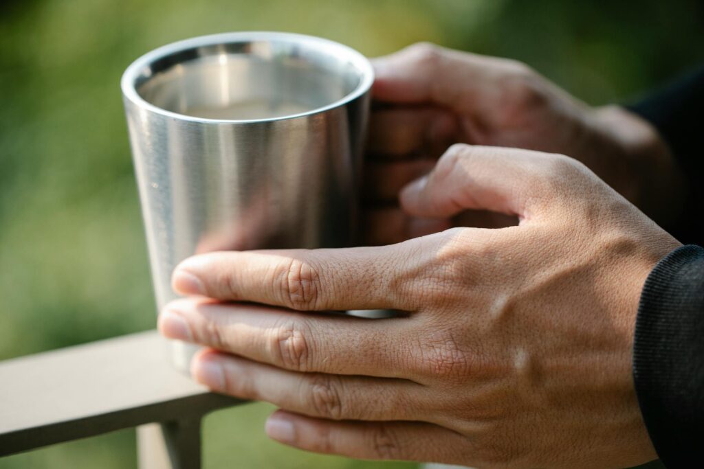 Ceramic vs. Stainless Steel Coffee Mugs
